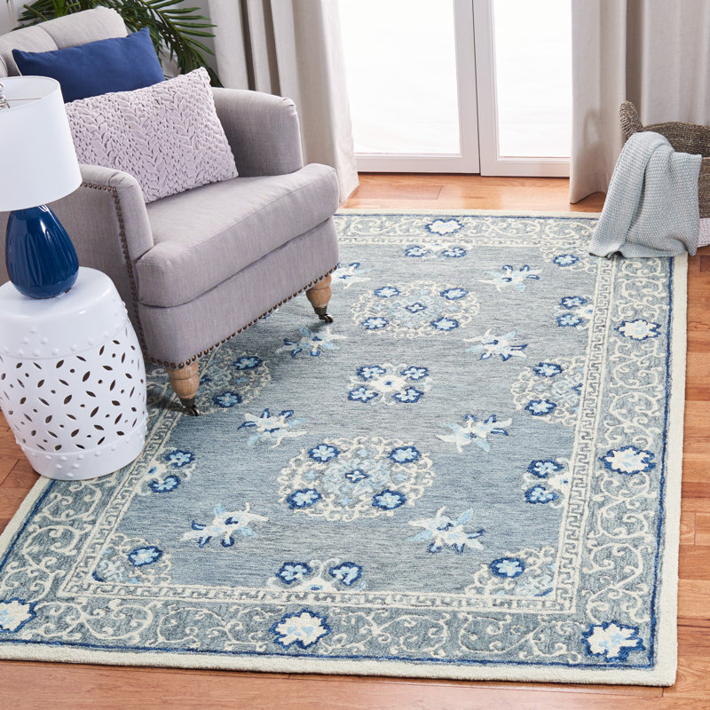 Akins Oriental Handmade Tufted Wool Gray/Ivory Area Rug, Rectangle 5' x 8'