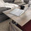 Table basse à plateau relevable