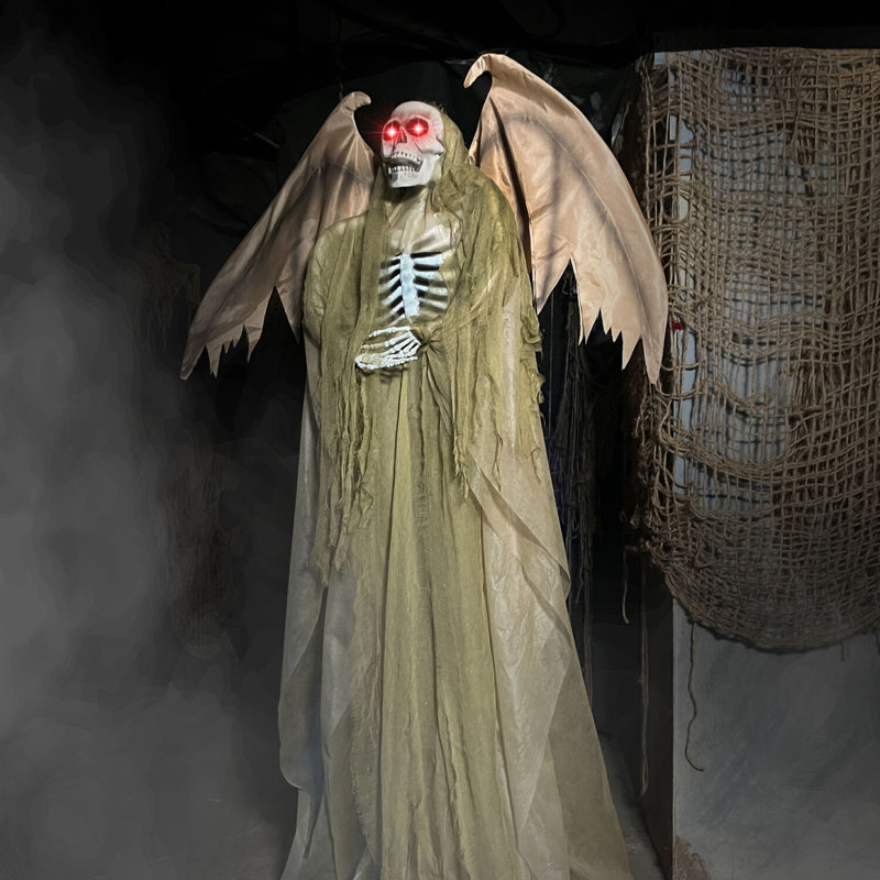 Beyond The Graveyard Haunted Hill Farm 5,5 pi. Scary Reaper avec des ailes d'Halloween