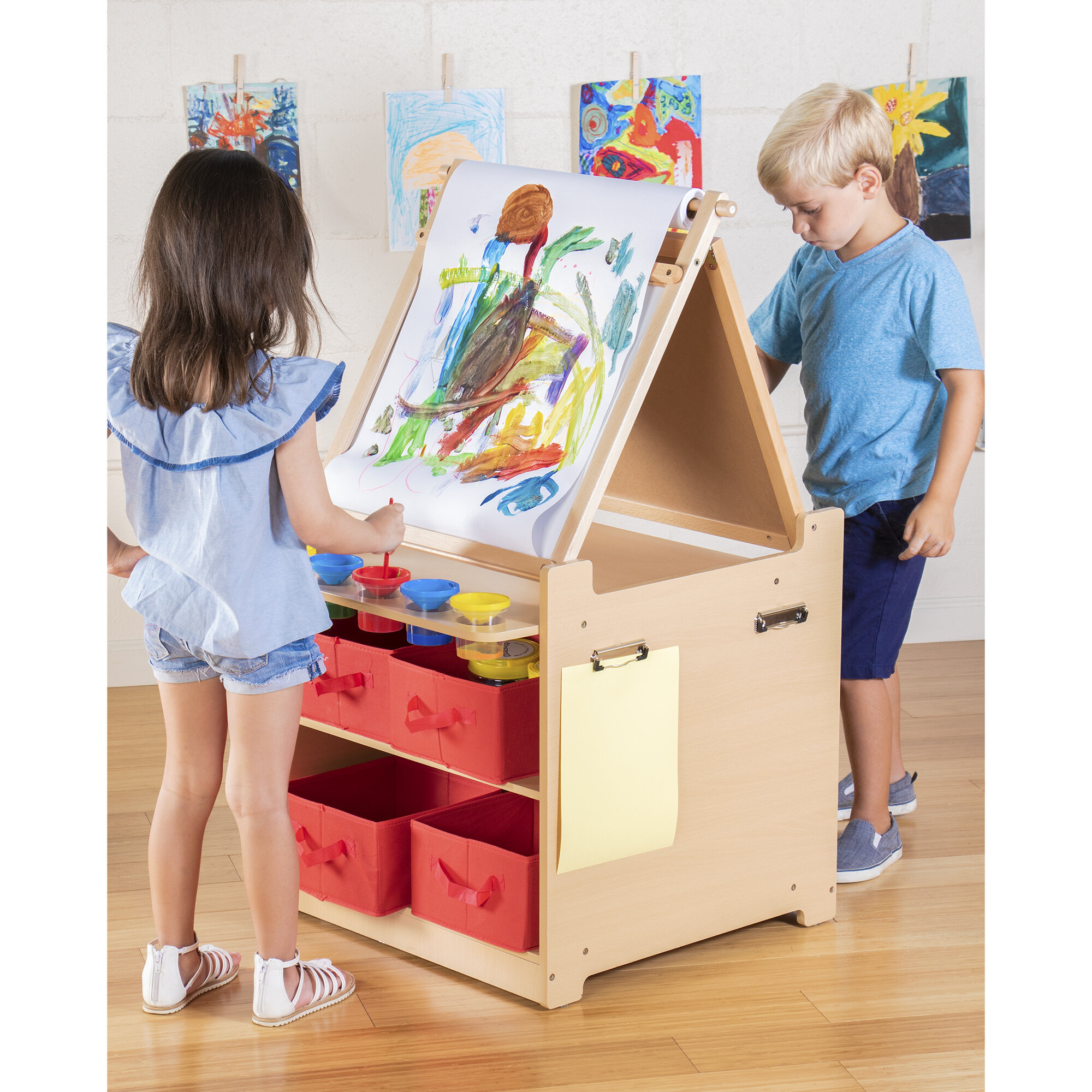 Guidecraft Kids Deluxe Art Center and Stool Set & Reviews