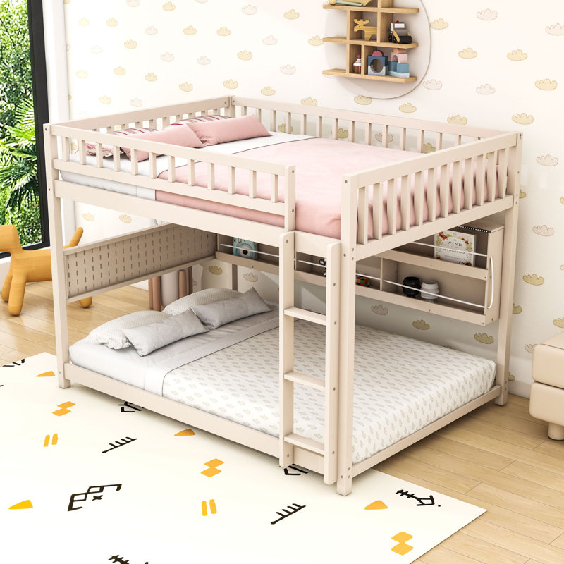 Lit superposé avec tablettes, lumières et panneau perforé, Beige