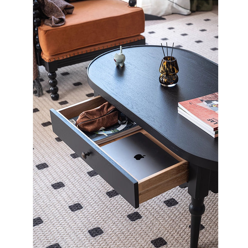 Table basse de style moderne et minimaliste
