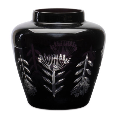 Vase en verre gravé à l'urne