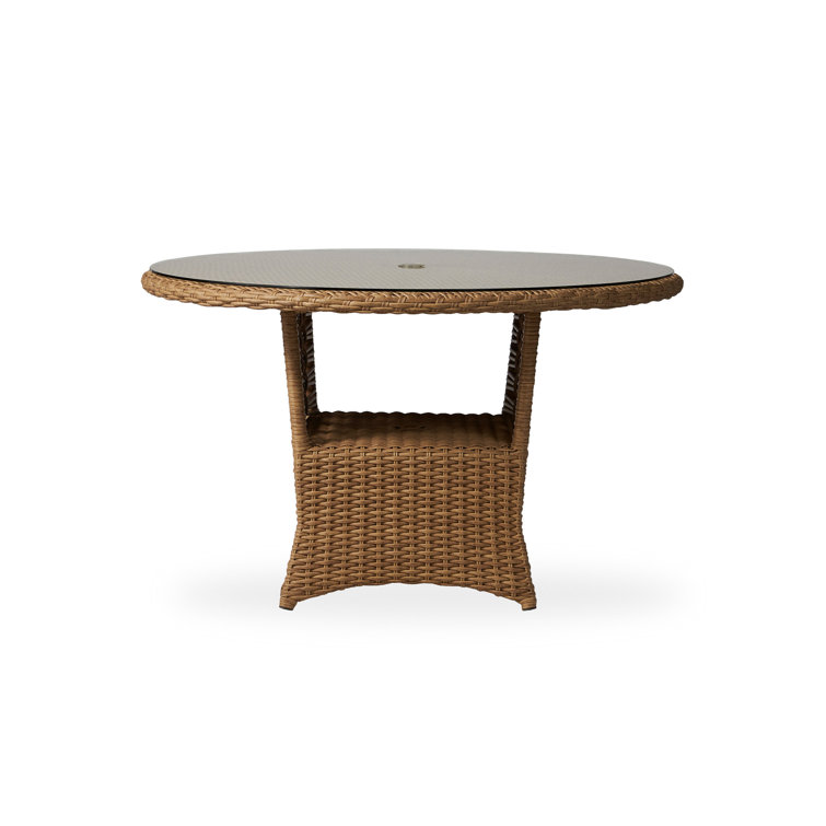 Magnolia Outdoor Round Dining Table
