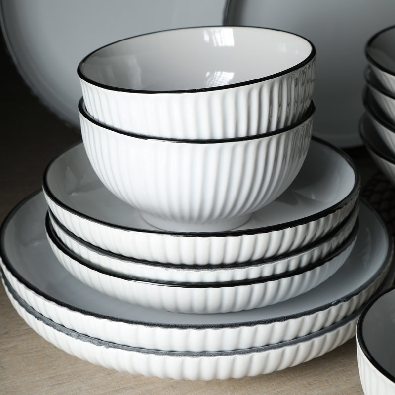 White Ribbed Ceramic 32-Piece Dinnerware Set, Service for 8
