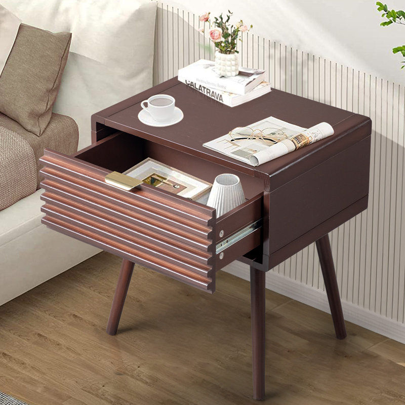 Table de chevet en bois massif Olijah, Brun