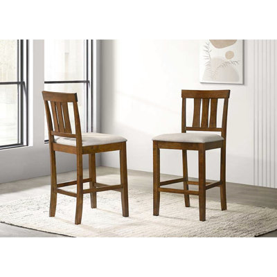 Chaise de salle à manger à hauteur de comptoir pour 2 personnes, bois de cerisier, sièges rembourrés de couleur crème, dossier à lattes, merveilleuses chaises de pub 2 pièces Contemporary Room, finition raffinée et coussinée