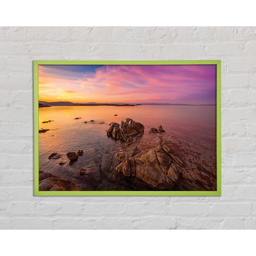 Austrinus Pink Skies over the Ocean Rocks - Einzelbildrahmen Kunstdrucke