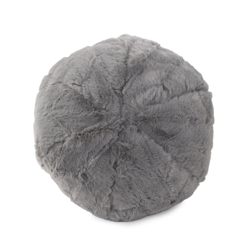 Coussin Angora, Pierre