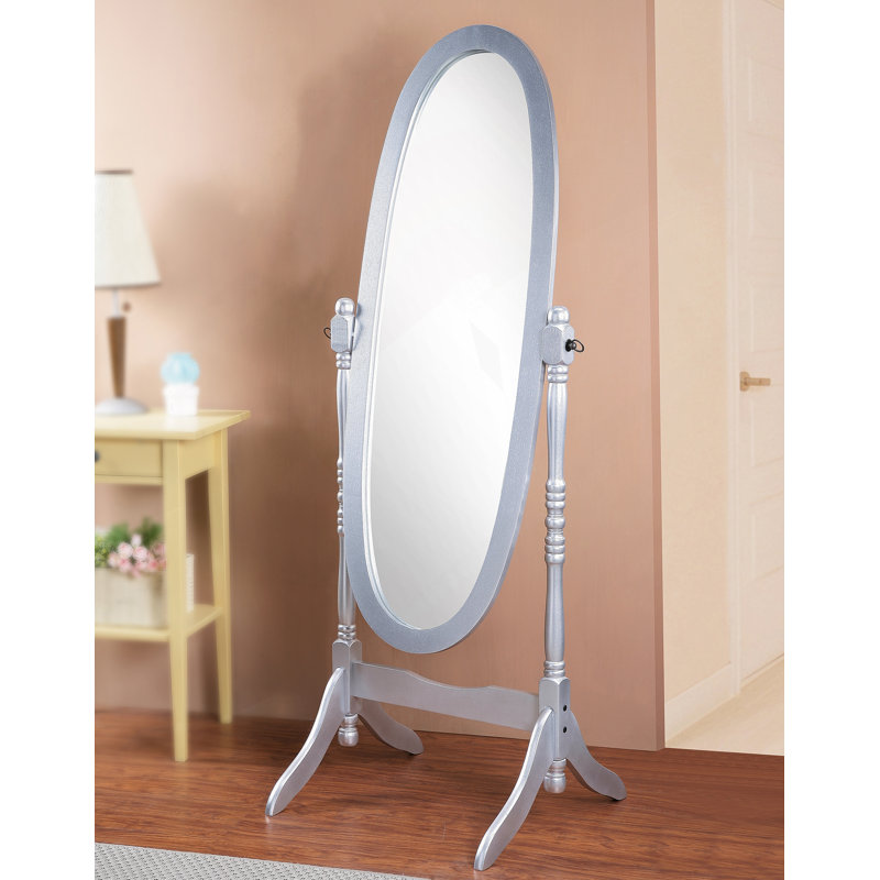Miroir de plancher traditionnel en bois de style reine Anna, finition argent