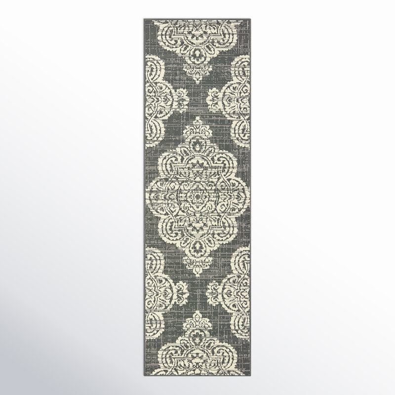 Junor Oriental Indoor / Outdoor Rug, Runner 2'3" x 7'6"