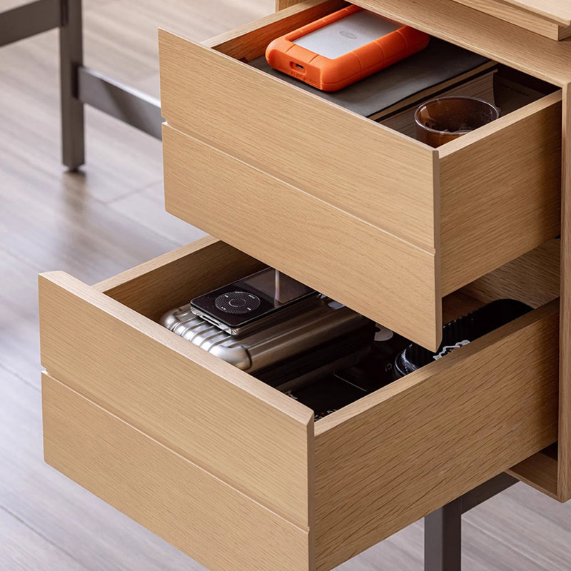 Bureau minimaliste de style italien, H 31,69 po x l 59,06 po x P 22,24 po