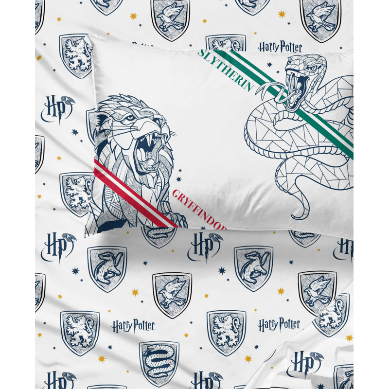 Harry Potter Stand Together Bed Set, Twin Comforter + 4 Additional Pieces