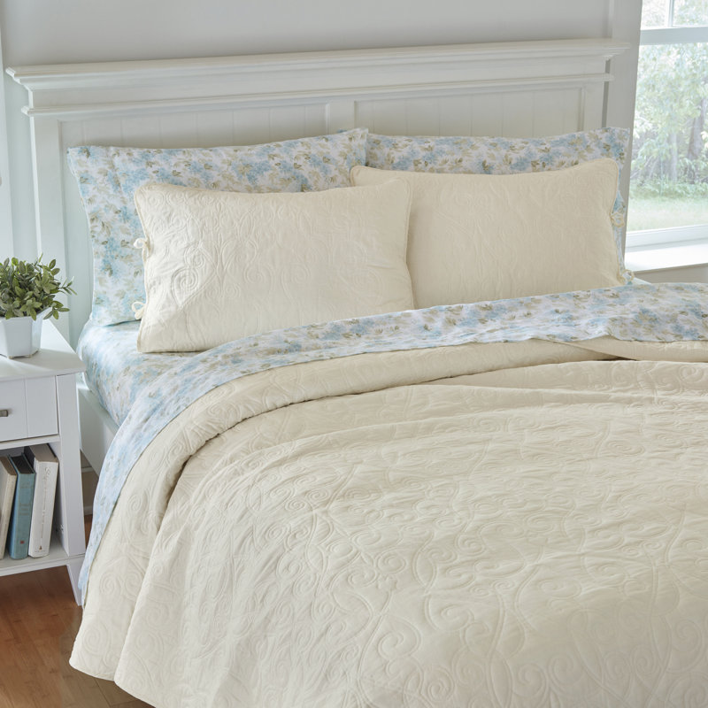 Ensemble de courtepointe réversible en coton Felicity de Laura Ashley, Courtepointe très grand et 2 très grandes taies