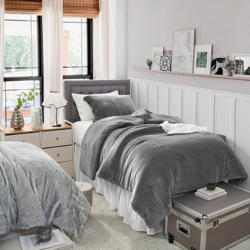 Twin XL Smoked Pearl Plush Comforter Set