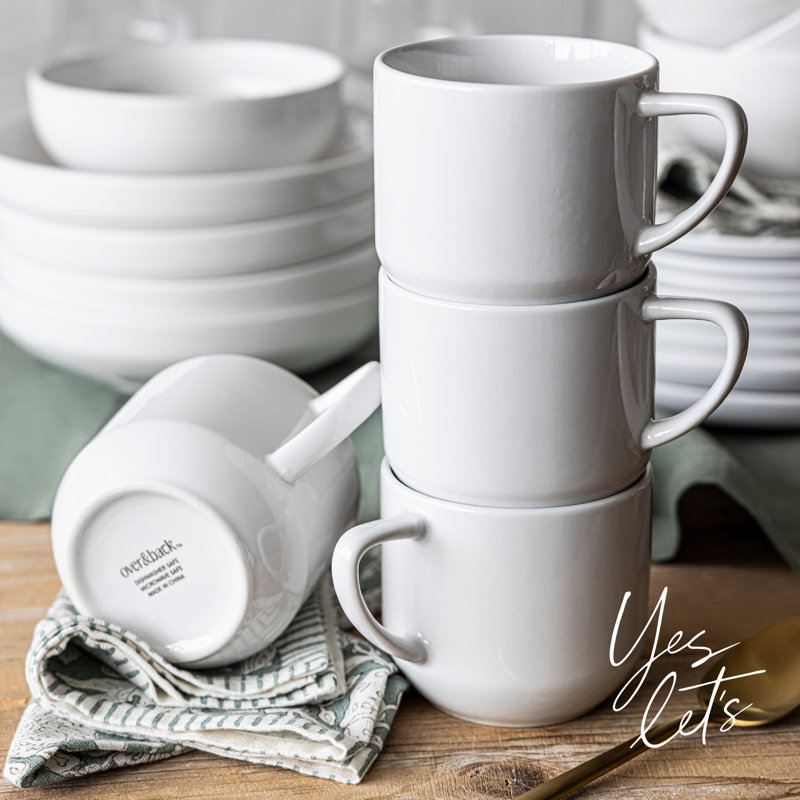 tasses en porcelaine blanc brillant fini à la main
