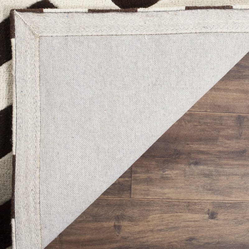 Brodie Chevron Wool Hand Woven Area Rug, Rectangle 61 x 91 cm