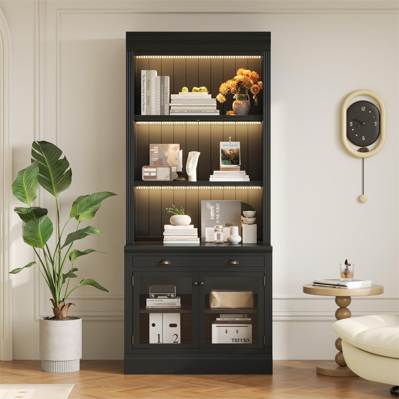 Bibliothèque de 83,4 po de hauteur avec 3 lumières DEL, 2 portes en verre, 1 tiroir | Noir | Bois massif + panneau de fibres à densité moyenne