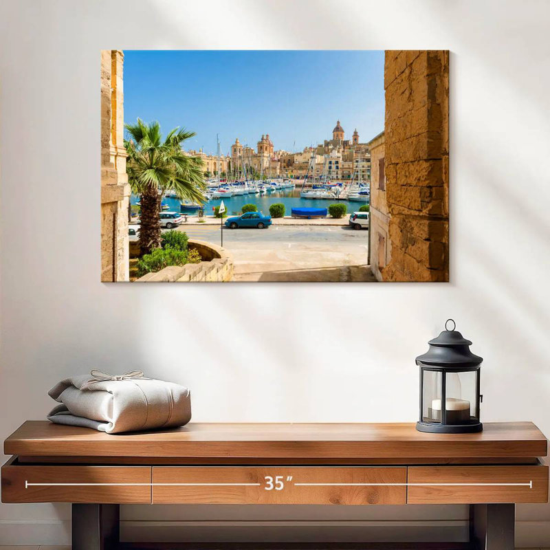 Gillard Street à Senglea Marina, H 16 po x l 24 po