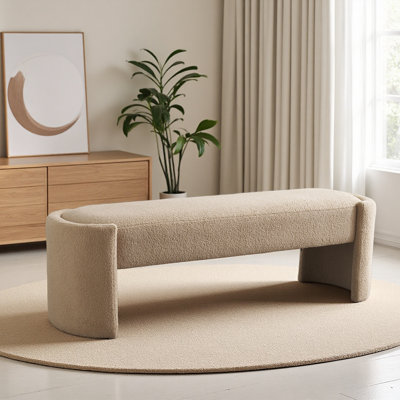 Banc long et élégant en forme de repose-pieds
