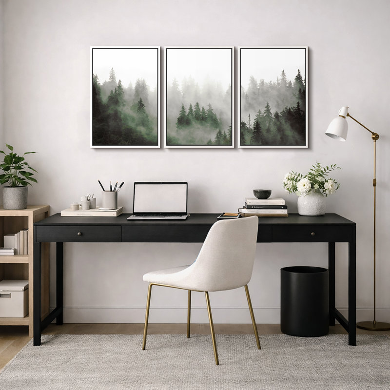 "Misty Forest Landscape" Moody Green Pine Tree, H 24 po x l 16 po, Blanc