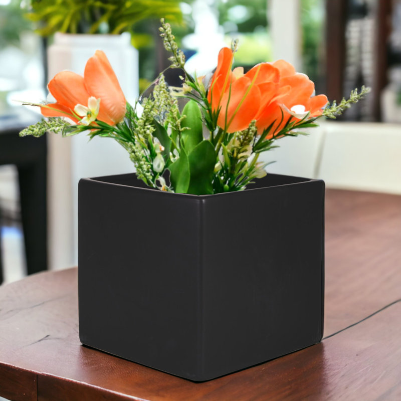 Boîte à fleurs carrée en céramique Lonsdale, H 7 po x l 7 po x P 7 po, Noir