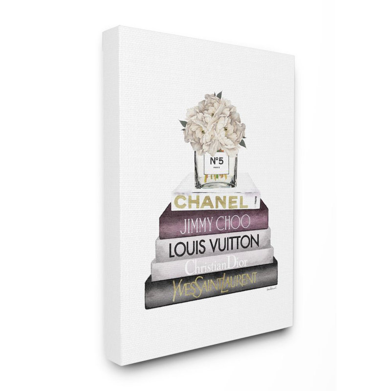 «White Flower Pink Gold Bookstack Glam Fashion» par Amanda Greenwood - impression d'art graphique, H 30 po x l 24 po