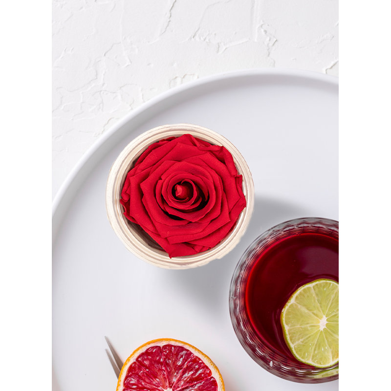 Faux rose, Rouge