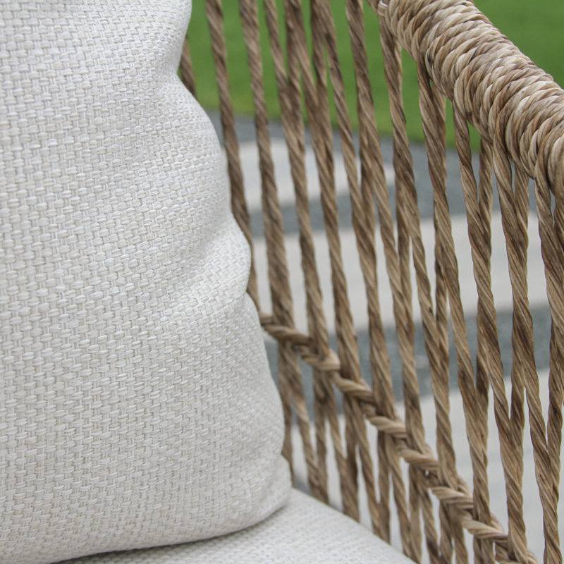 Chaise crème Swviel avec tissu d'oléfine, Coussin crème / brun / structure en bois naturel