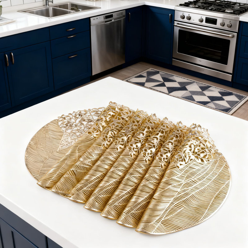 Round Vinyl Placemats Set Of 8, Gold Leaf Design Non-Slip Table Mats For Indoor And Outdoor Use, Hollow Metallic Decor For Dining, Parties, And Weddings