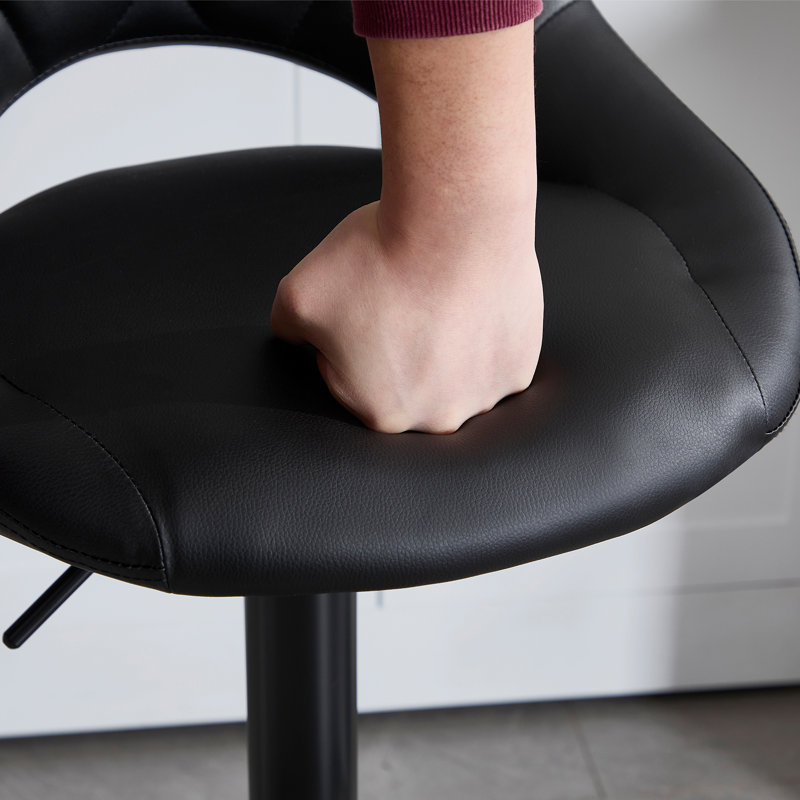 Tabouret de bar rotatif à hauteur ajustable Terrianna, Noir, Noir
