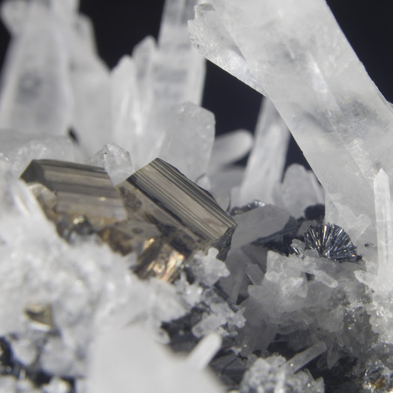 Rhosyn Crystal