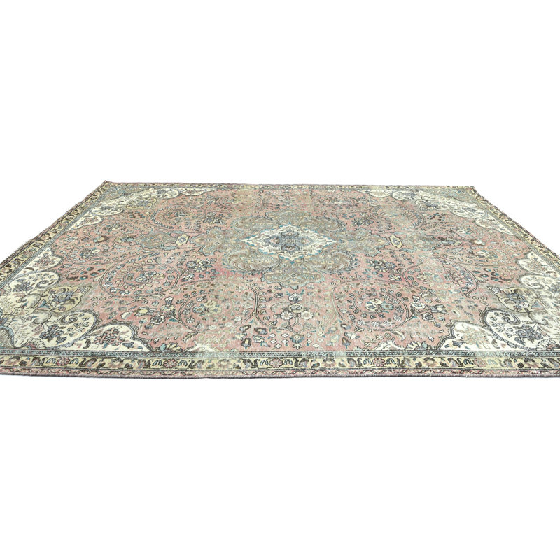 Tapis brun / vert 7 pi 5 po x 10 pi 5 po Vivora
