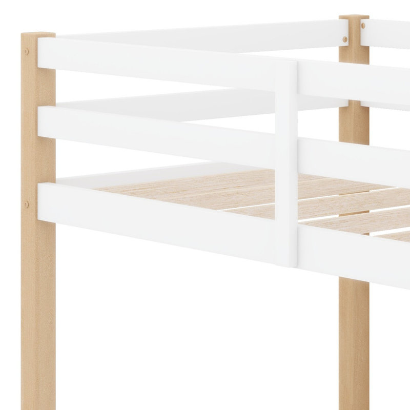 Lit mezzanine en bois avec échelle