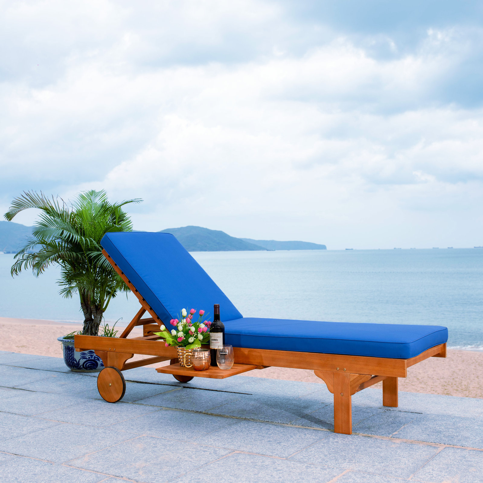 Jivera 28" Eucalyptus Patio Chaise Lounge, Royal Blue, Natural