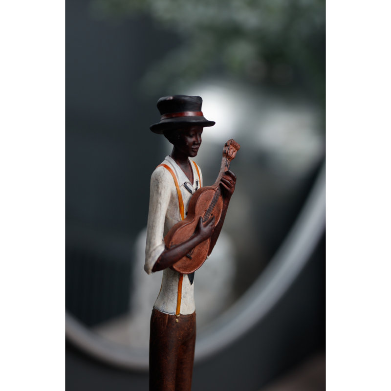 Aashay Figurines & Sculptures