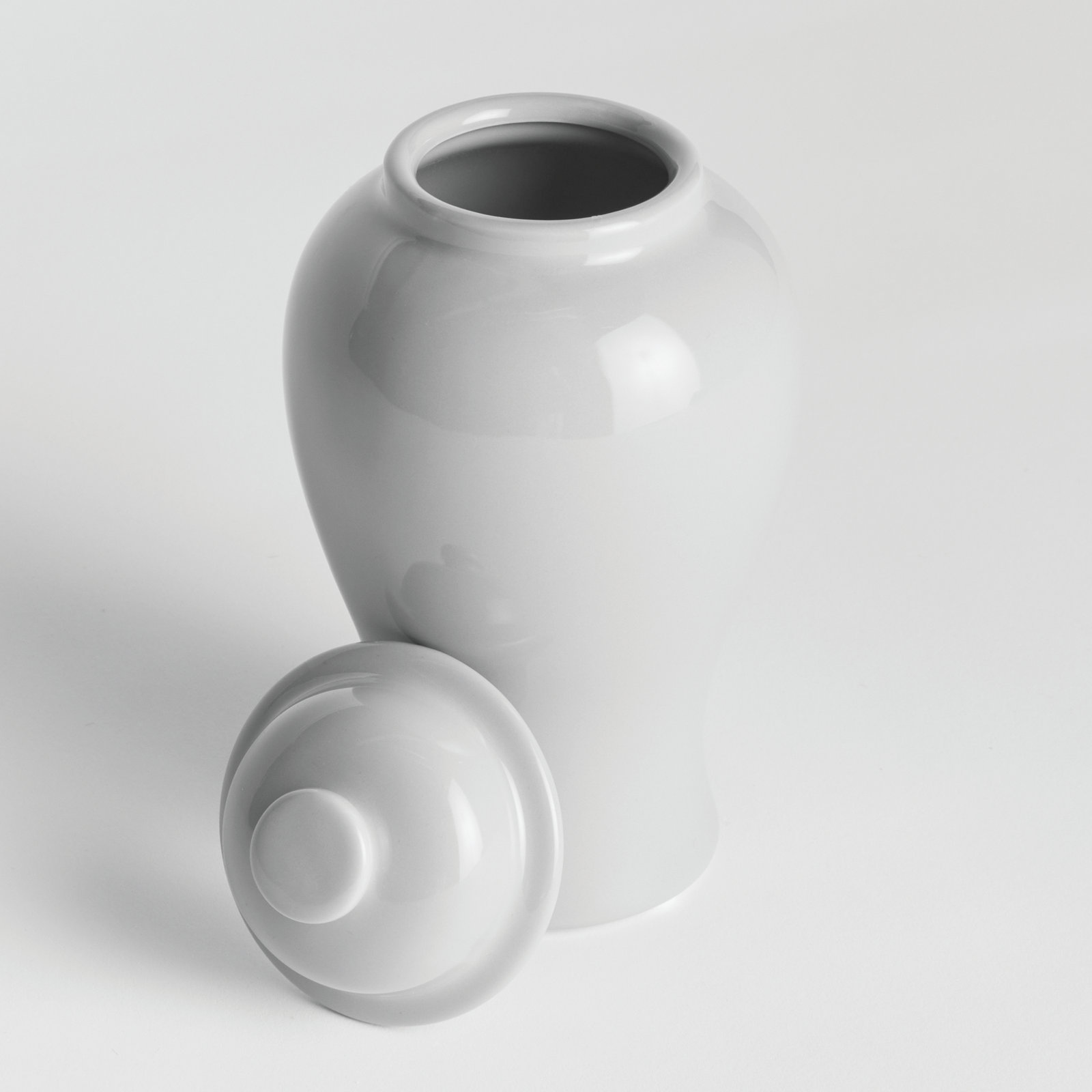 Ricki Ceramic Ginger Jar, White, 13.25"