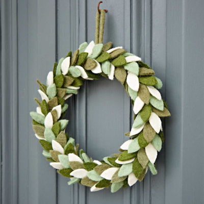 30 cm Wreath