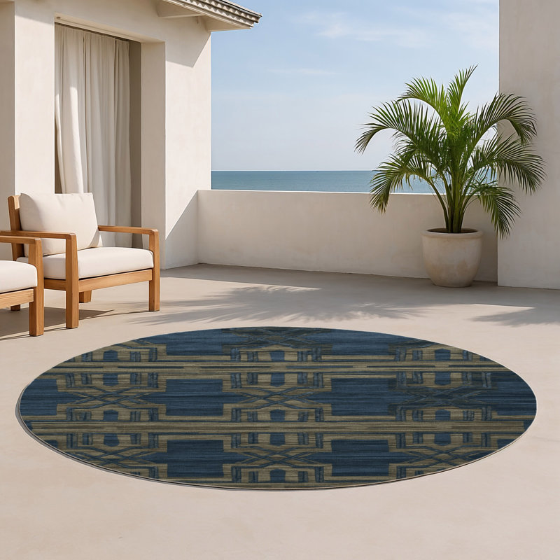 Trellis Gray Indoor and Outdoor Area Rug, Round 5'