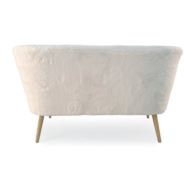 Banc blanc en fausse fourrure