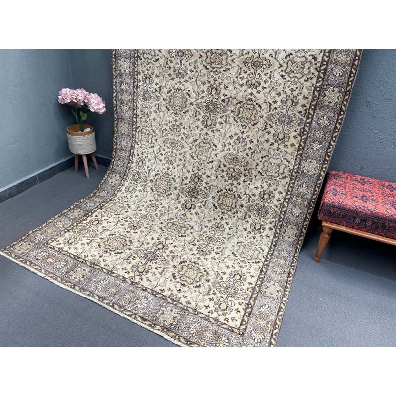 Tapis en laine beige 6,5 x 11,3 pi