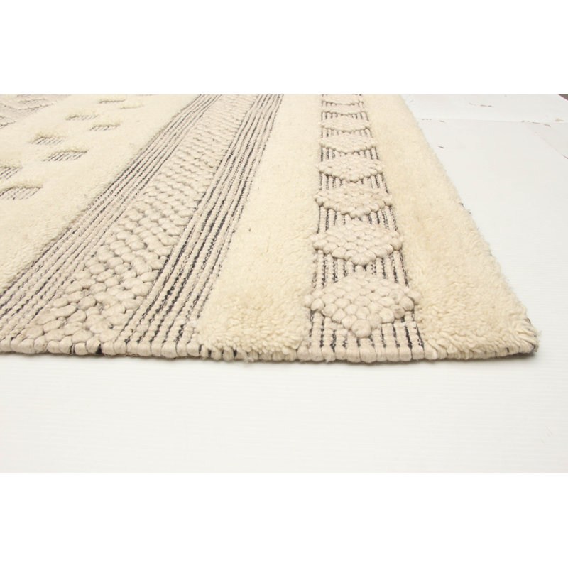 Tapis crème Sienna 5 pi 0 po x 7 pi 6 po