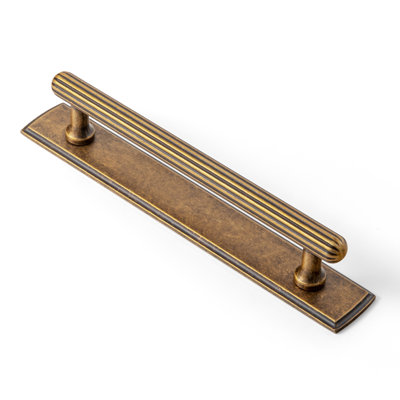 Multipack Vintage Fluted Cabinet Pull Handles, Antique Brass Finish, Various Decorative Backplate Options, Drawer Bar Pull Hardware for Cabinets, Vanities