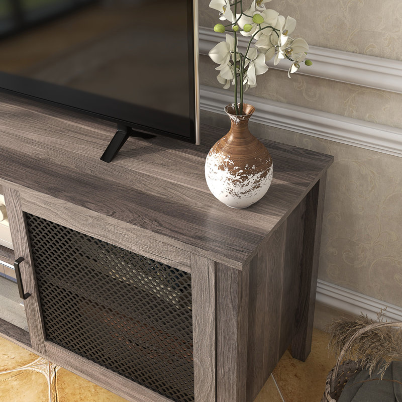 Chynthia 59.26 " W Sideboard