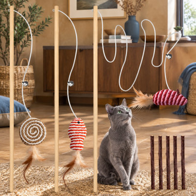 Ces baguettes interactives pour chats d'intérieur, vendues en lot de 3, sont dotées de poignées en bois naturel de 40 cm (16 pouces) et sont fournies avec 5 bâtons Silvervine.