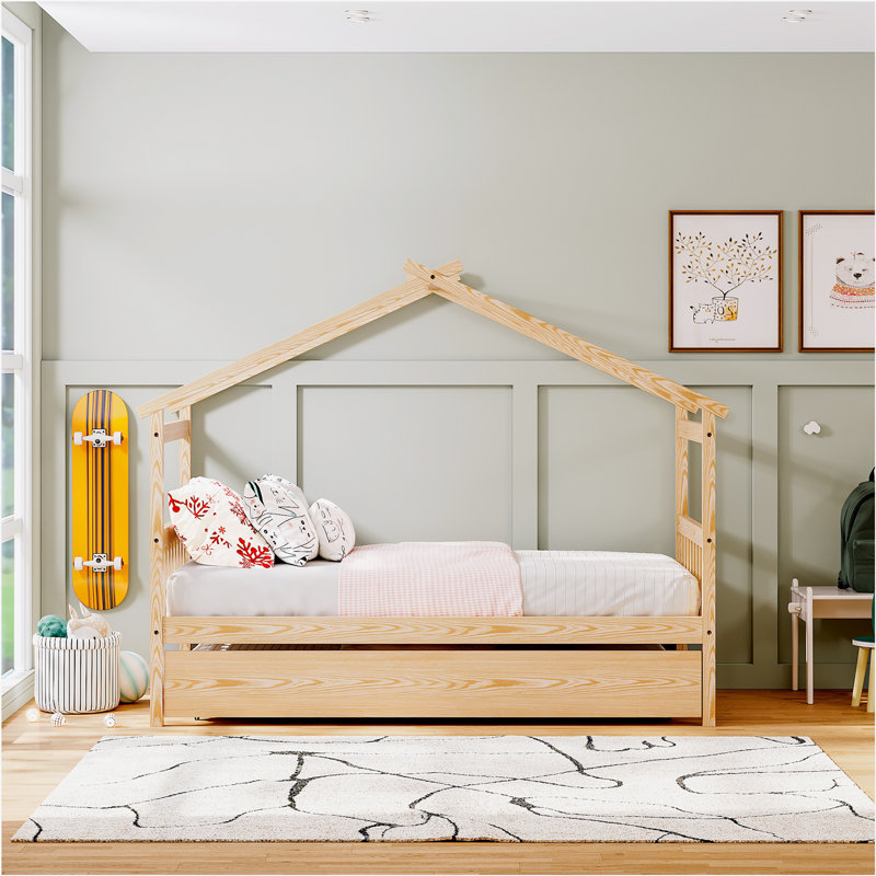 Annais Wooden House Bed with Trundle, Full, Natural