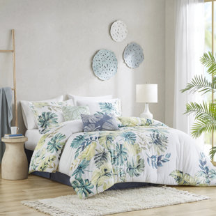 Lorelai White/Green/Aqua/Dark Blue Standard Cotton Coastal 6 Piece Comforter Set