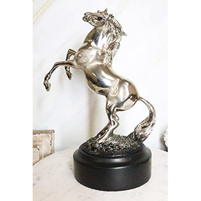 Figurine Jonesha