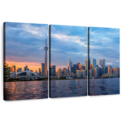 Sebbie Toronto Skyline At Sunset