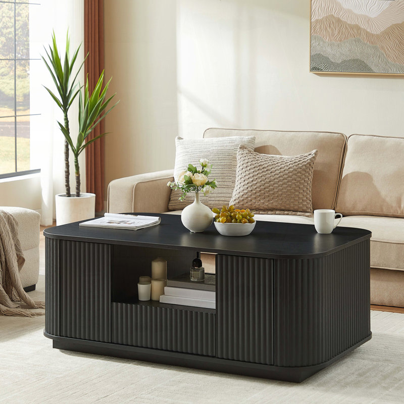 Table basse avec panneau incurvé ondulé et grand rangement - noir, 46,5 po